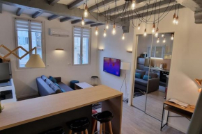 Appartement climatisé entièrement rénové en hyper centre! Le Rétro Chic - Parking gratuit - Linge et serviettes inclus -